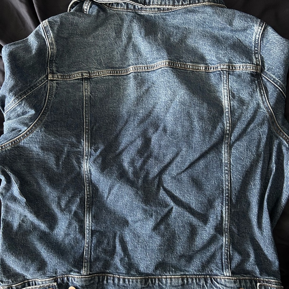 Women’s Blue Denim Jacket - Picture 4 of 6